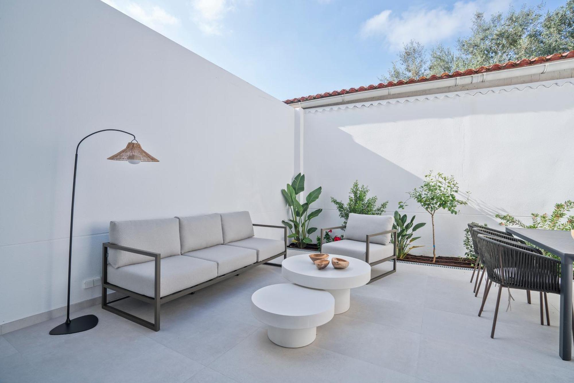 Sitges Spaces Garden Condo-2 Bedrooms, 2 Bathrooms, Garden Terrace, Near Center, Sleeps Up To 6- Monthly Rentals Only Exterior foto
